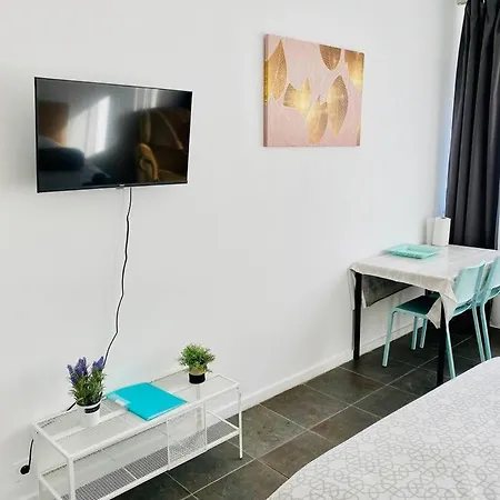 Les Coulisses - Studio Hyper Central Apartment