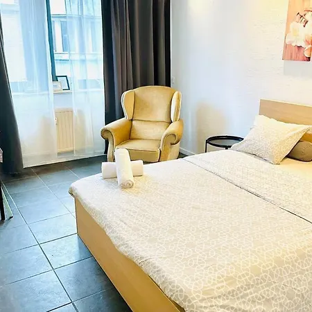 Les Coulisses - Studio Hyper Central Apartment *